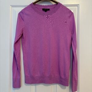 Banana Republic crewneck sweater
